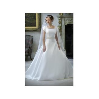Eternity Modest Wedding gown White Size 4 Image