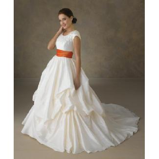 Bonny Bliss Modest Wedding Gown White size 10 Image