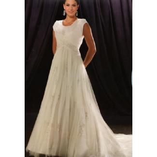 Bonny Bliss Modest Wedding Gown White Size 8 Image