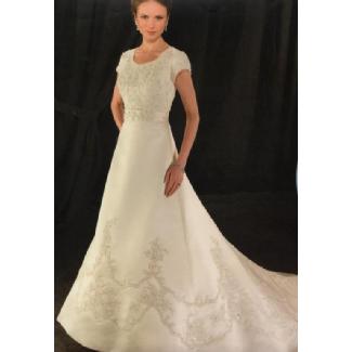 Bonny Bliss Modest Wedding Gown White Size 16 Image